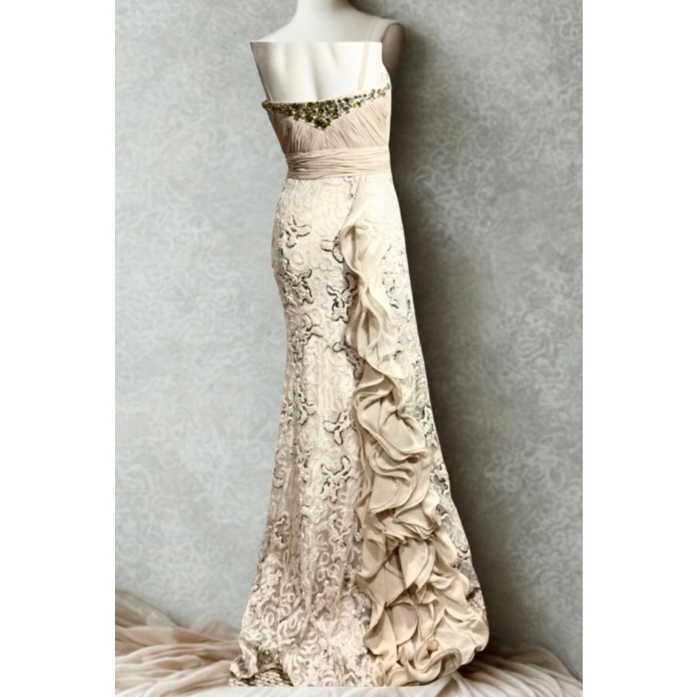 Vintage Aesthetic Lace Mermaid Gown - Sleeveless Ruffle Evening Dress - Champa - Picture 4 of 11